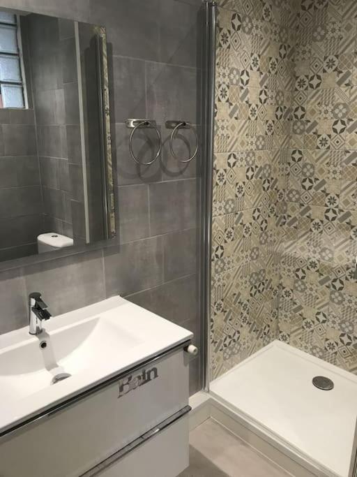 Appartement Bienvenue Chez Moi à Calais Extérieur photo