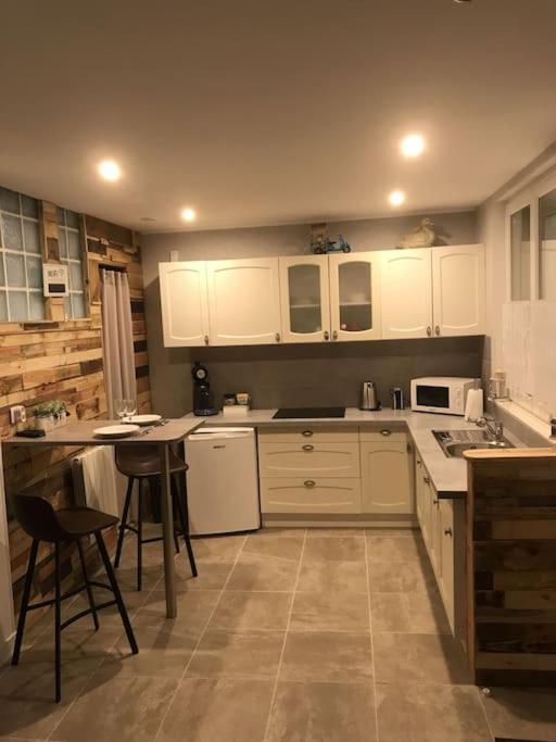 Appartement Bienvenue Chez Moi à Calais Extérieur photo